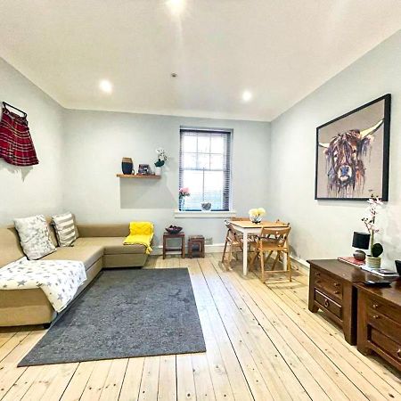 Stunning 2 Bed Apt Nr The Royal Mile & The Castle Edynburg Zewnętrze zdjęcie