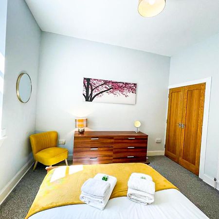 Stunning 2 Bed Apt Nr The Royal Mile & The Castle Edynburg Zewnętrze zdjęcie