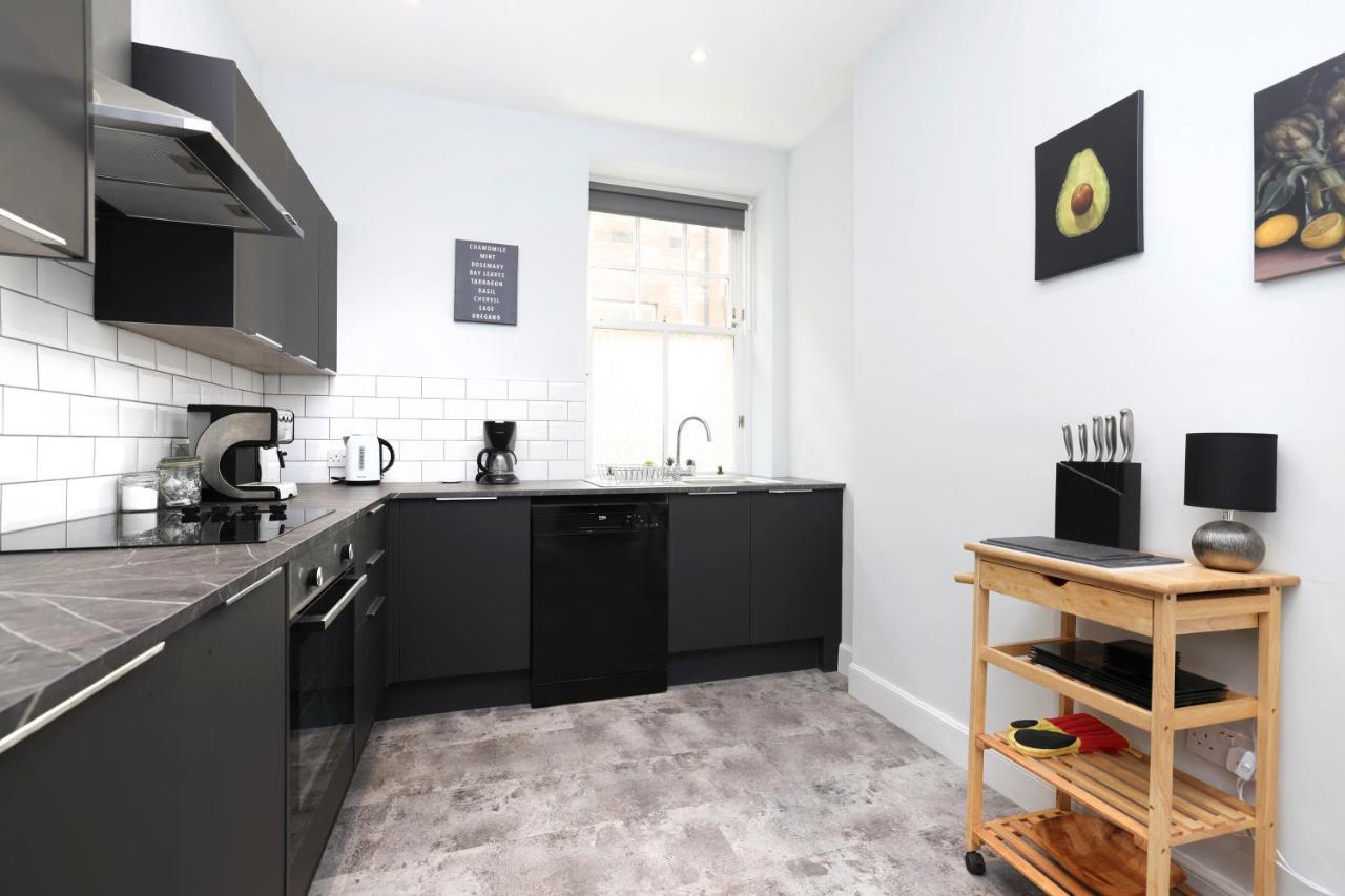 Stunning 2 Bed Apt Nr The Royal Mile & The Castle Edynburg Zewnętrze zdjęcie