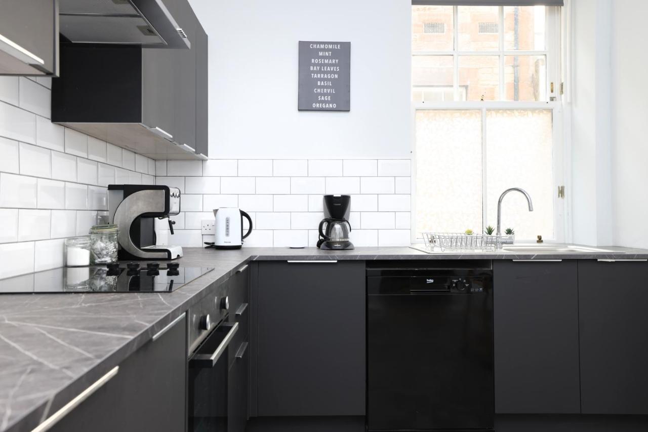 Stunning 2 Bed Apt Nr The Royal Mile & The Castle Edynburg Zewnętrze zdjęcie
