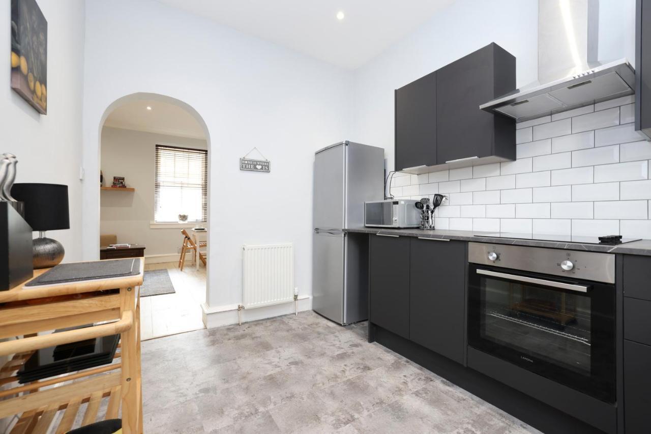 Stunning 2 Bed Apt Nr The Royal Mile & The Castle Edynburg Zewnętrze zdjęcie